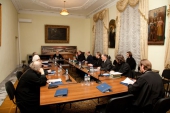 5 ноября 2014 года  под председательством митрополита Калужского и Боровского Климента состоялось первое заседание Комиссии по составлению месяцеслова Русской Православной Церкви