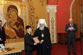 Сочинения юных православных писателей митрополит Климент читал до трех часов ночи