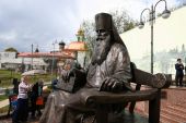 В Волоколамске открыли памятник митрополиту Питириму (Нечаеву)
