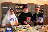 Издательский совет Русской Православной Церкви передал Владимирской епархии 600 экземпляров духовной и детско-юношеской литературы