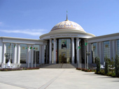 В Туркмении будет запущена единая сеть вузовских электронных библиотек